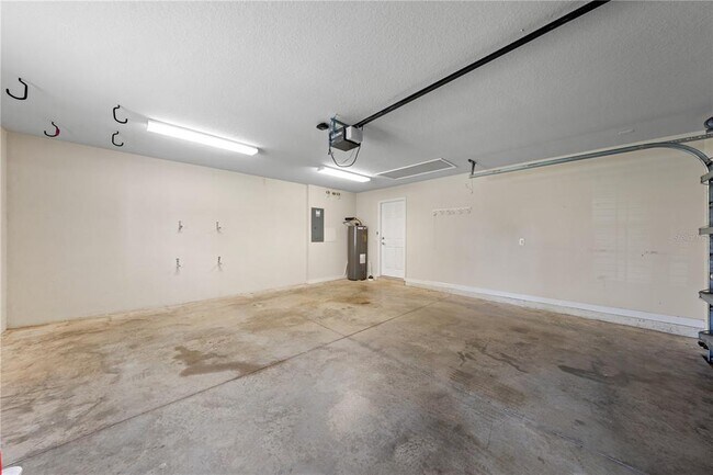 Building Photo - 12234 Pasha Ln