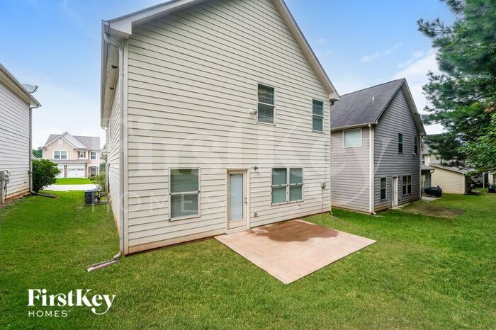 Building Photo - 496 Grenier Terrace NE