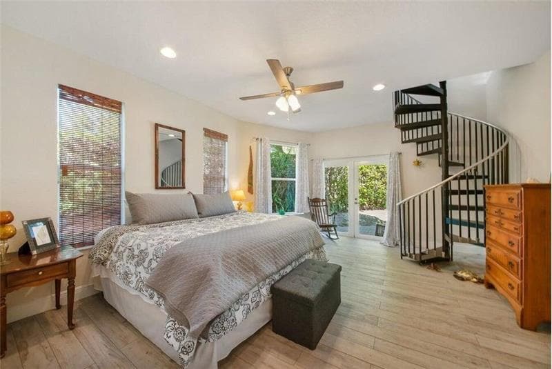 Building Photo - 2220 W Pineridge Ct