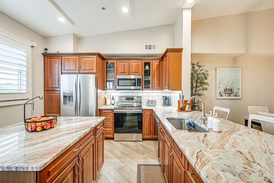 Building Photo - 6824 Sterling Greens Dr