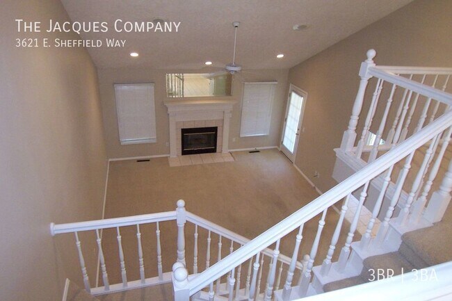 Building Photo - 3621 E Sheffield Way