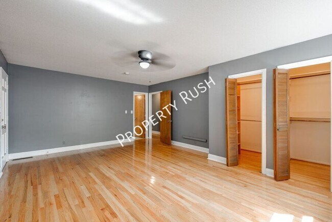Building Photo - 303 Windmere Dr