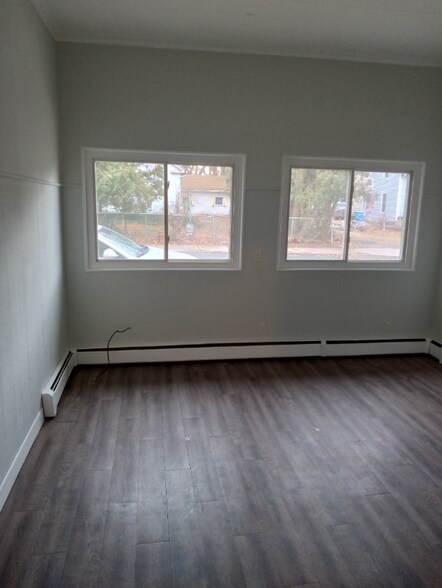 Building Photo - 1 Walnut St