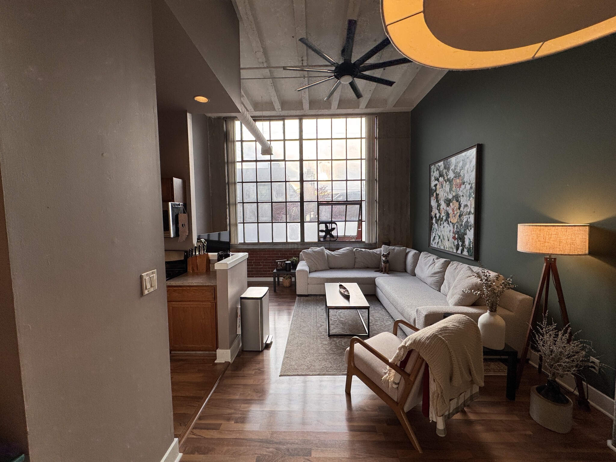 Building Photo - 611 N Park Ave