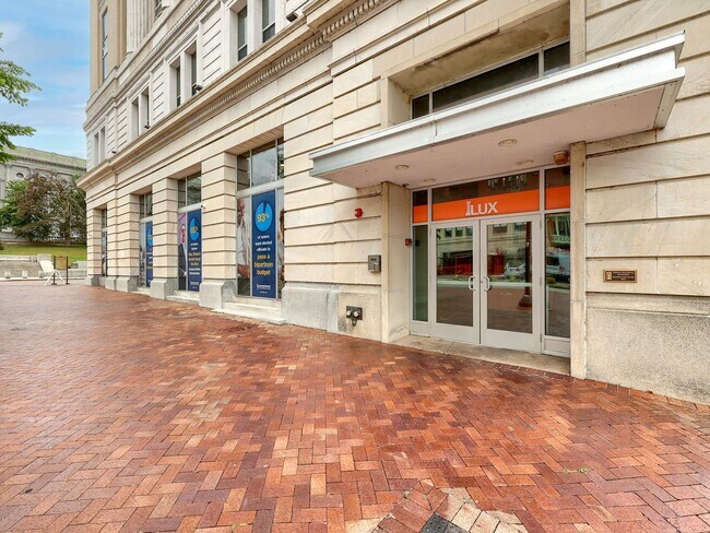 Building Photo - 231 State St
