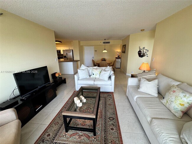 Building Photo - 3530 Mystic Pointe Dr