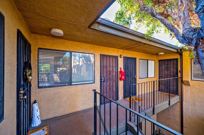 Primary Photo - 1506 E 4th St