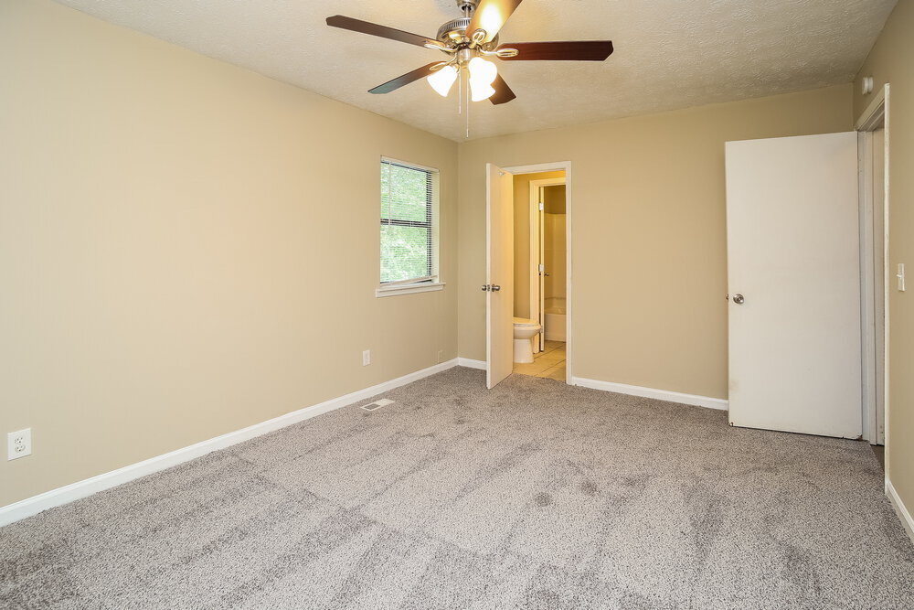 Building Photo - 2597 Carol Cir