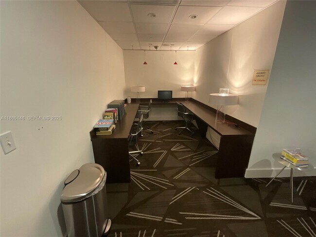 Building Photo - 5701 Collins Ave