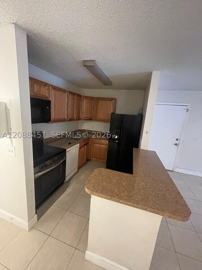 Building Photo - 10773 Cleary Blvd