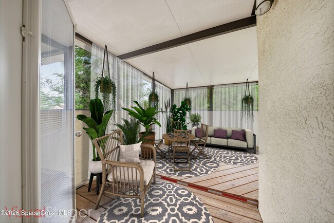 Building Photo - 2605 S Park Ave