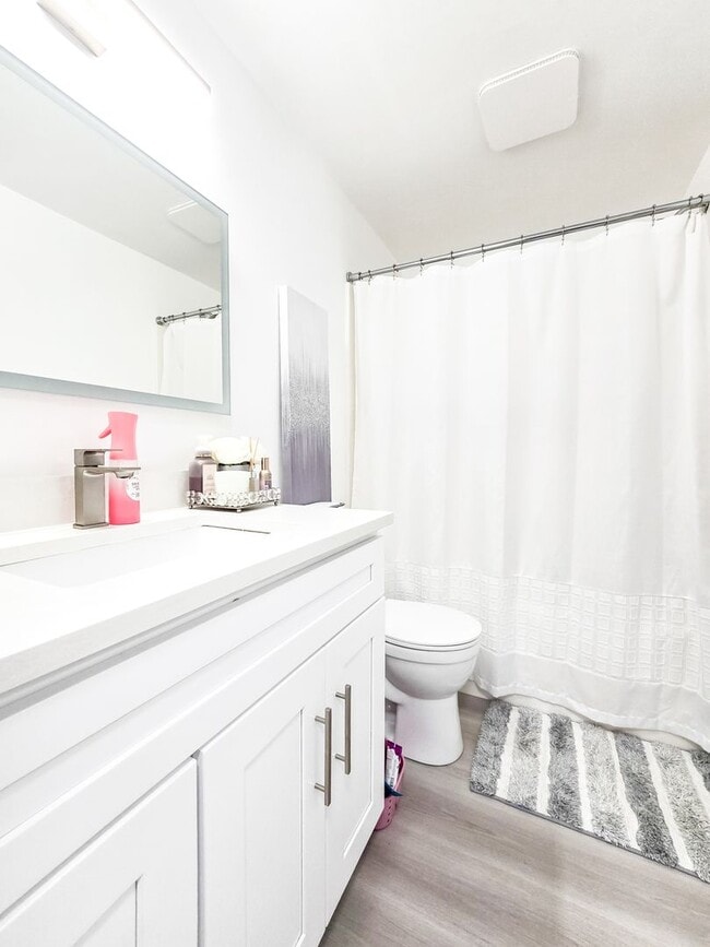 Building Photo - Berry Farms 3BD