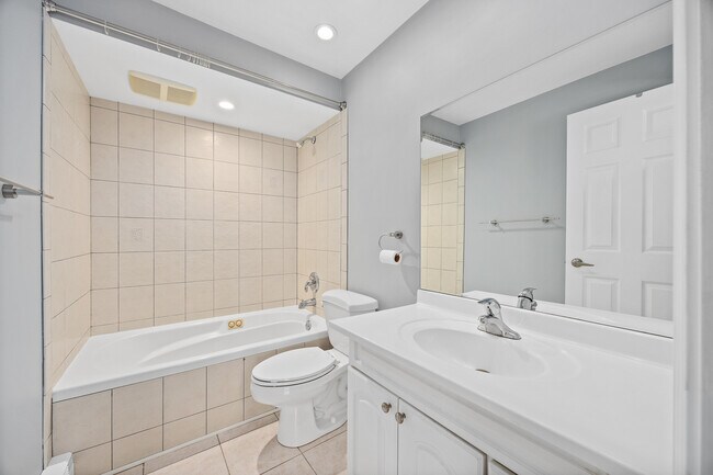 Building Photo - 11126 S 84th Ave