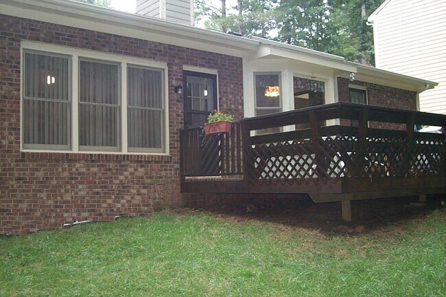 Building Photo - 7504 Milestone Ct