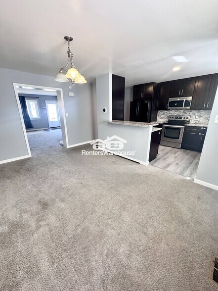 Building Photo - 3617 Double Rock Ln