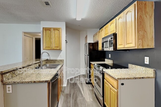 Building Photo - 635 Buoy Ln