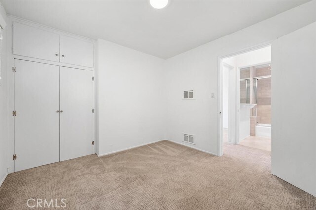 Building Photo - 350 Y Pl