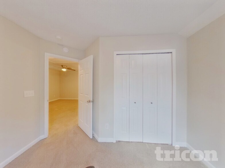 Building Photo - 474 Brighton Woods Dr
