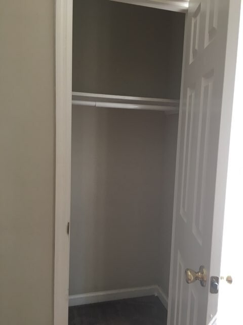 Building Photo - Cozy Three Bedroom Home!