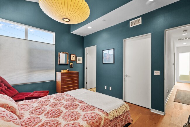 Master BR w/ vaulted ceiling, now painted white - 4831 Craner Ave