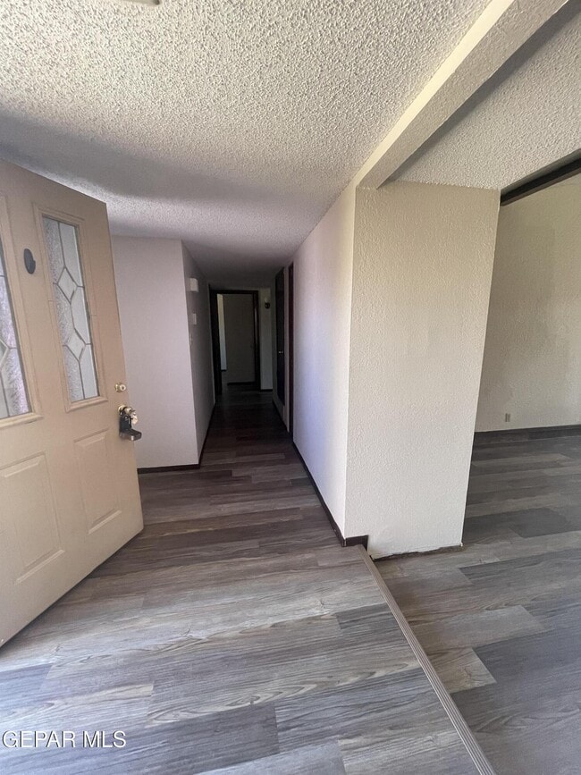 Building Photo - 1382 Adabel Dr