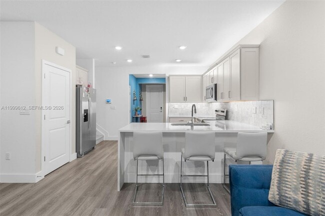 Building Photo - 110 SW 171st Wy