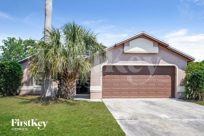Primary Photo - 1830 Lakepoint Dr