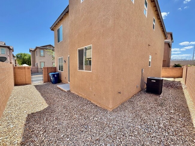 Building Photo - EXPERIENCE THE BEST OF NORTHWEST LAS VEGAS...