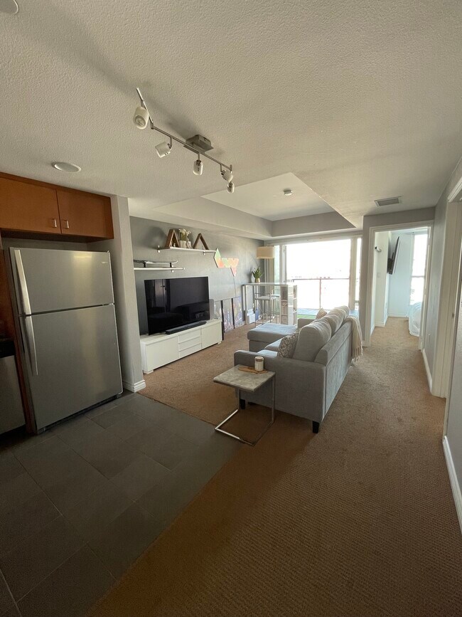 Building Photo - 875 G St
