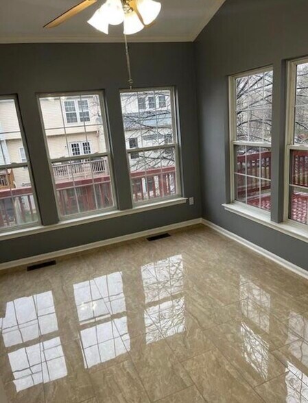 Building Photo - 46678 Cavendish Sq