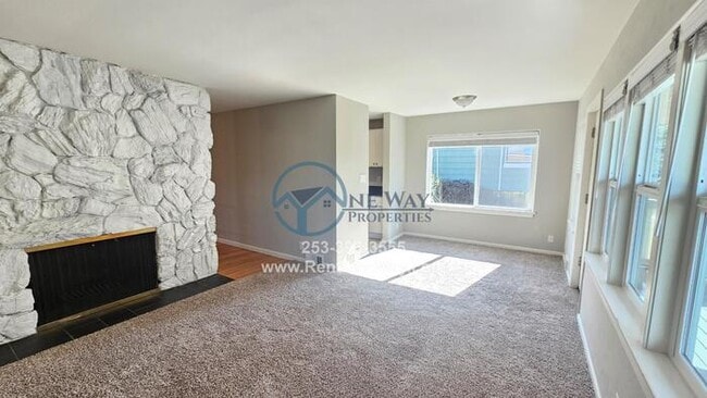 Building Photo - 4706 N Mullen St