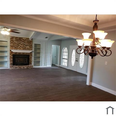 Building Photo - 103 Moonlight Dr