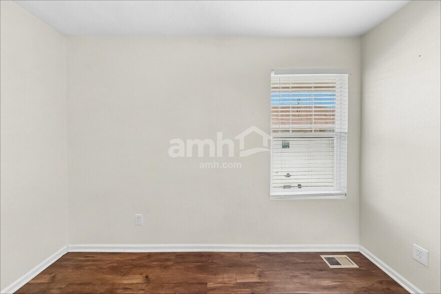 Building Photo - 23789 E Mississippi Cir