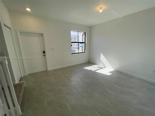 Building Photo - 12851 SW 232 LANE