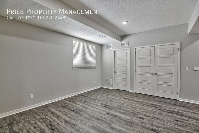 Building Photo - 31505 W 170th Terrace