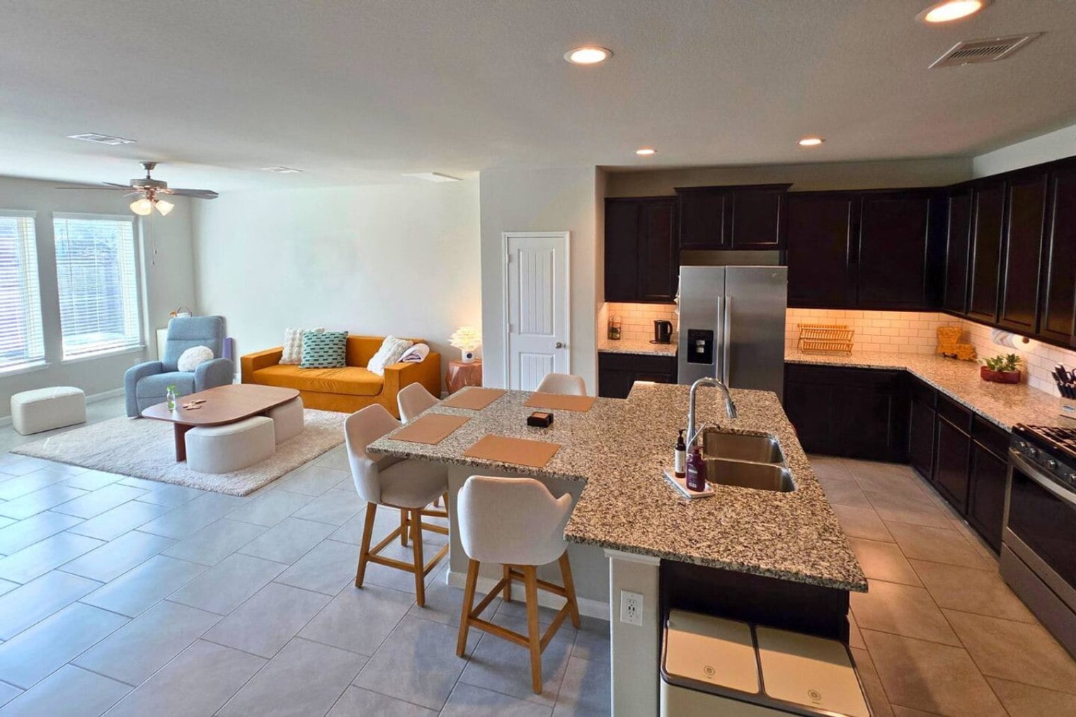 Building Photo - 3803 Lancer Cir