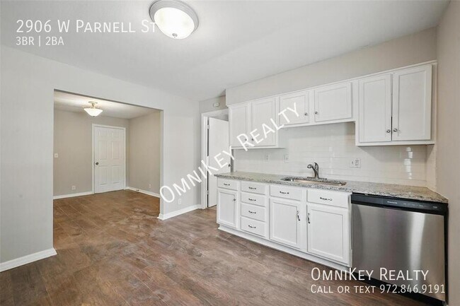 Building Photo - 2906 W Parnell St