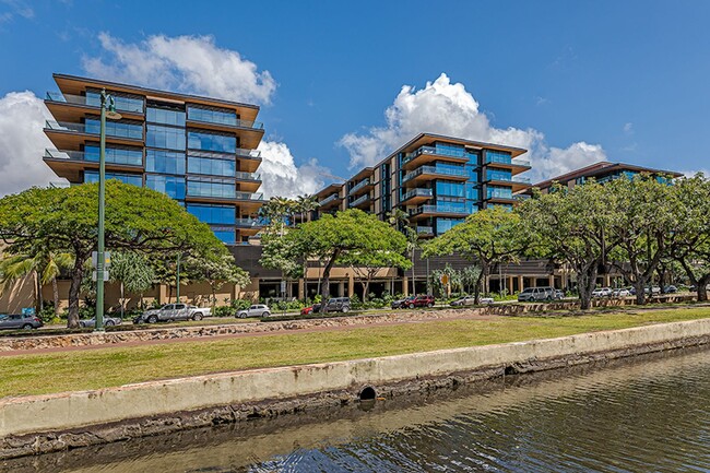 Building Photo - Park Lane Ala Moana 7501