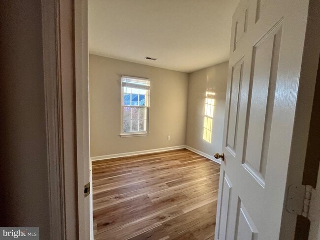 Building Photo - 230 Connery Terrace SW