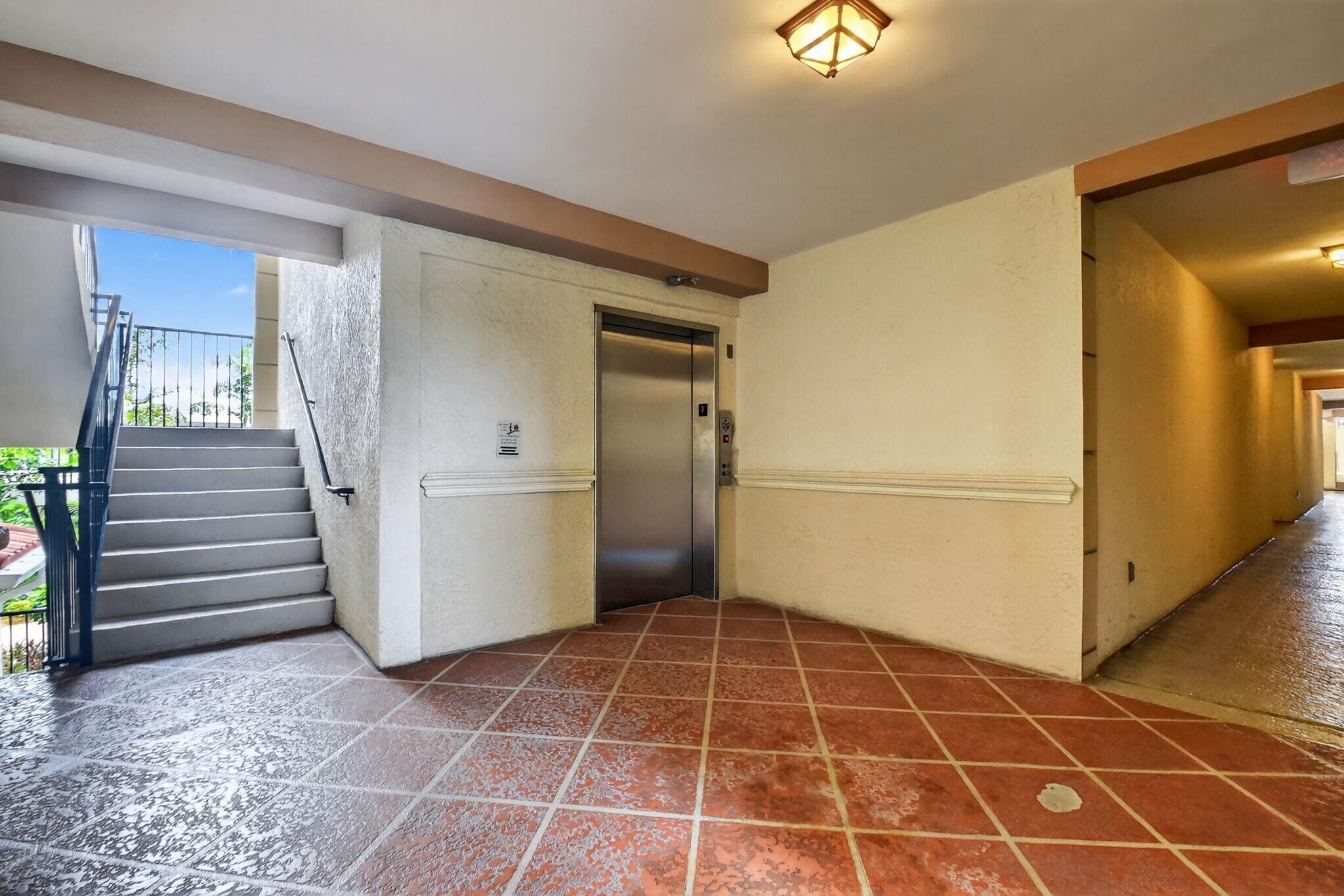 Building Photo - 3212 Tuscany Way