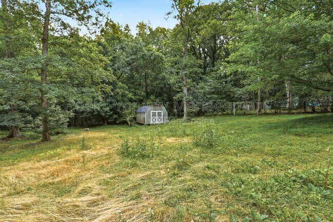 Building Photo - 14613 Happy Hill Rd