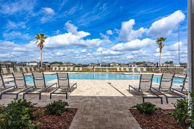 Building Photo - 12619 Hammock Park Dr