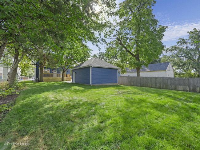 Building Photo - 4206 Forest Ave