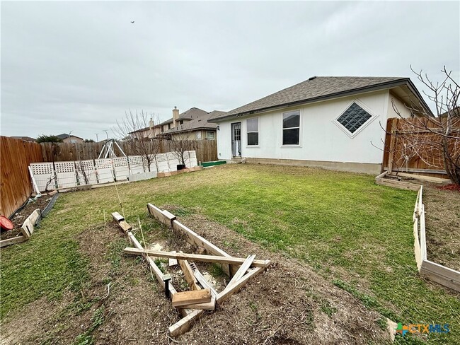 Building Photo - 5515 Lions Gate Ln