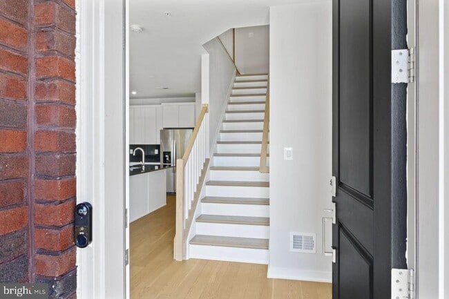 Building Photo - 22328 Roanoke Rise Terrace