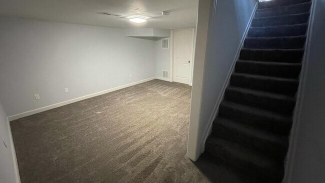 Building Photo - 1812 Messner Dr