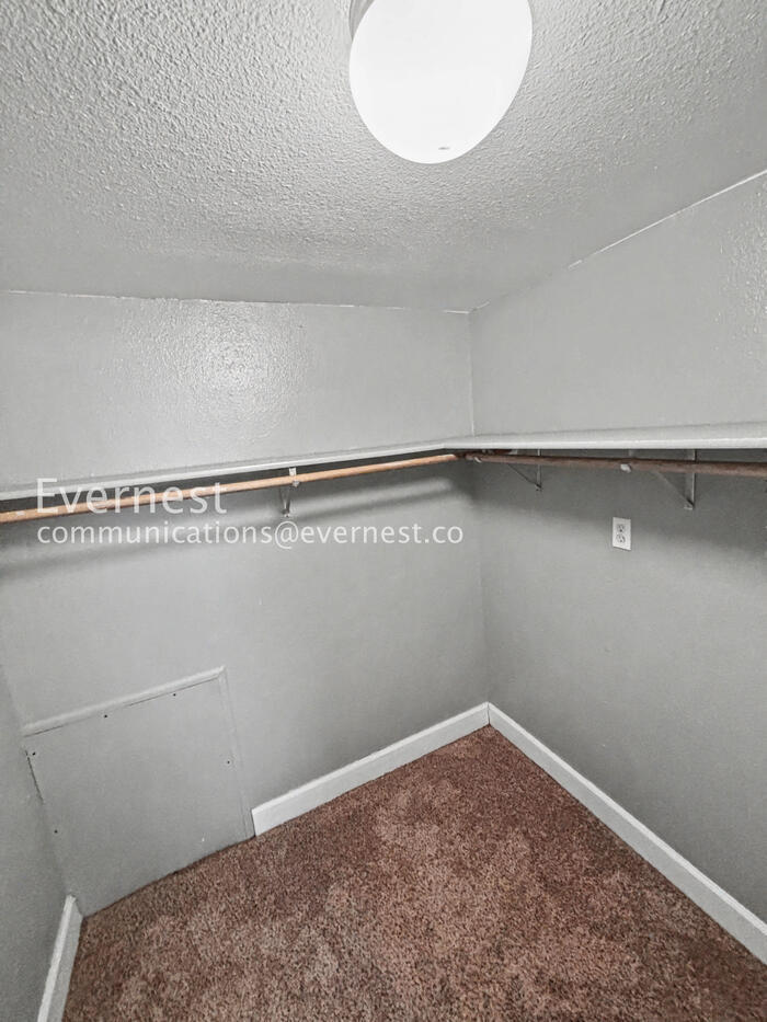 Building Photo - 2295 E Asbury Ave