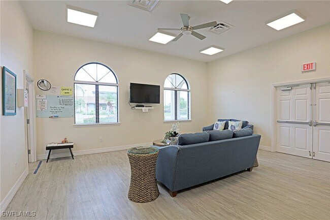 Building Photo - 13268 Whitehaven Ln