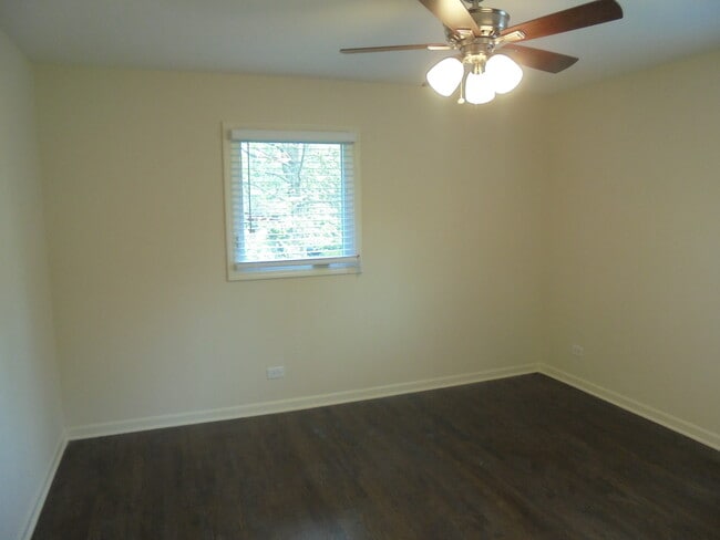 Building Photo - 4513 David Ln