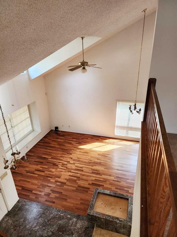 Building Photo - 2122 Braesmeadow Ln